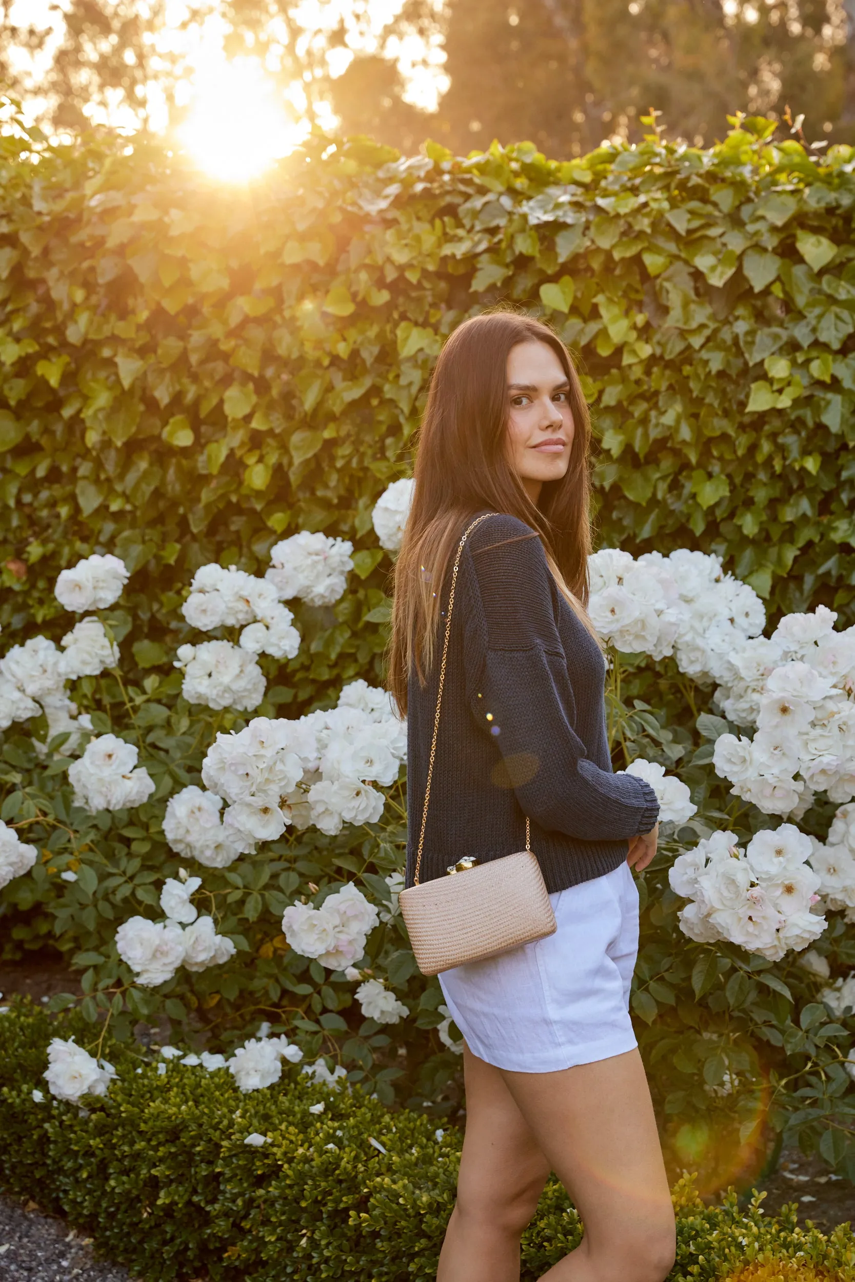 Jen clutch with white Stone