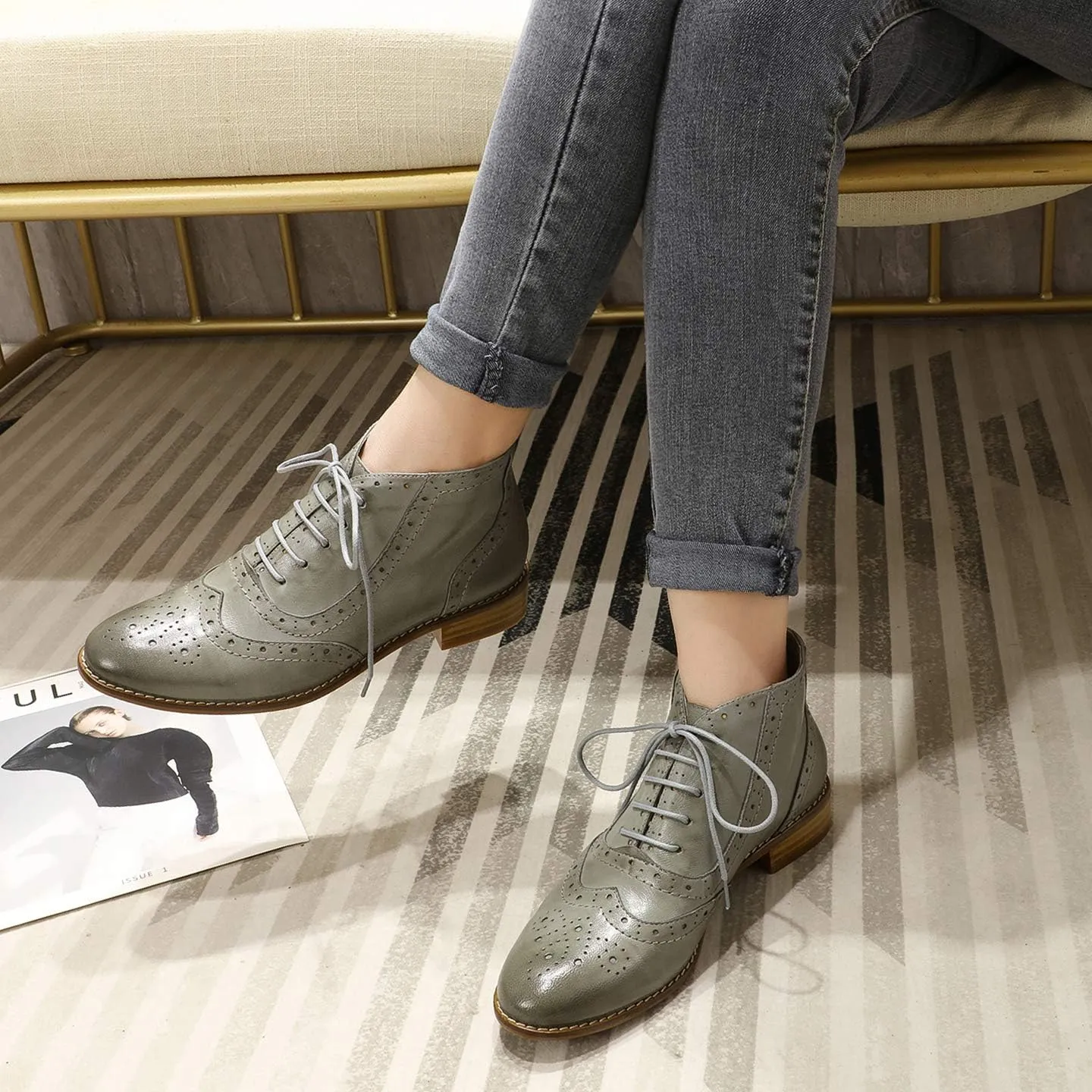 Mona flying Women's Leather Lace-up Wingtip Oxfords Brogue Boots Ankle High Vintage Tie up Booties Ladies Low Heel Short Boots