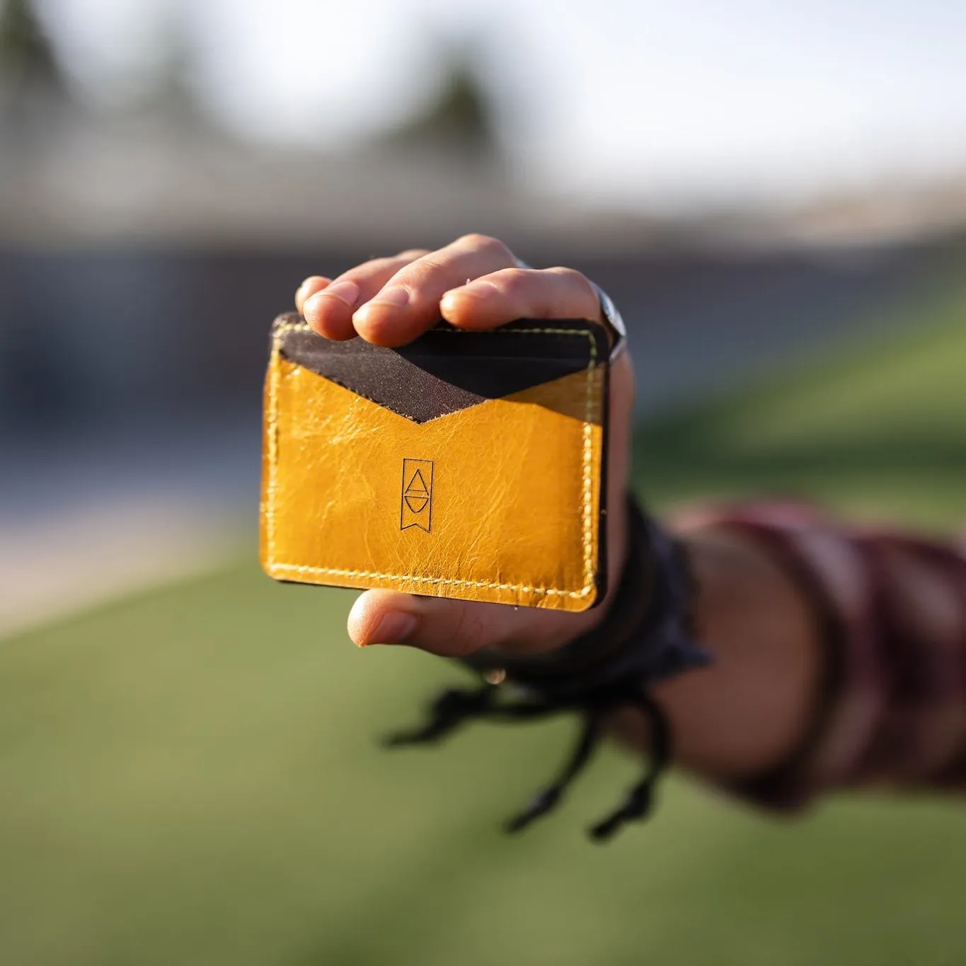 Steamboat Collection | Card Holder | Grey   Butter